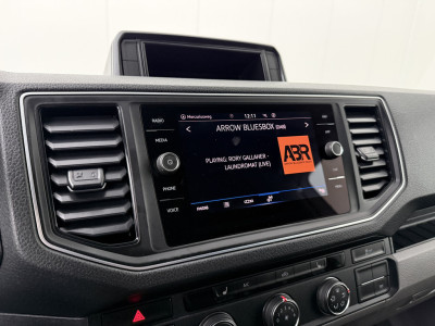 Volkswagen Crafter 2.0TDI 140PK DSG Automaat L3H3 | Kastinrichting | Airco | Cruise | 3-Zits | Betimmering | 3000Kg Trekhaak foto 16