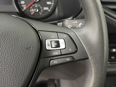 Volkswagen Crafter 2.0TDI 140PK DSG Automaat L4H3 Highline | Navigatie | Camera | Multimedia | Airco | Cruise | 3-Zits foto 17
