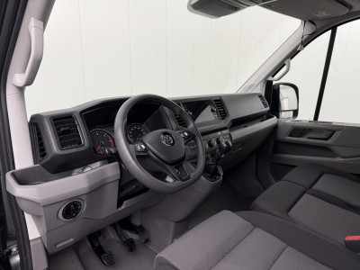 Volkswagen Crafter 2.0TDI 140PK L3H2 Exclusive Edition Imperiaal | Trekhaak | Led | Navigatie | Camera | 3-Zits | Airco | Cruise foto 3