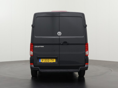 Volkswagen Crafter 2.0TDI 140PK L3H2 Highline | Multimedia | Navigatie | Airco | Cruise | Betimmering foto 11