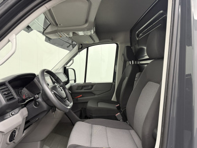 Volkswagen Crafter 2.0TDI 140PK L3H2 Highline | Navigatie | Multimedia | Airco | Cruise | Betimmering foto 21