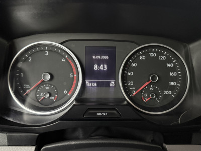 Volkswagen Crafter 2.0TDI 140PK L3H2 Highline | Navigatie | Multimedia | Airco | Cruise | Betimmering foto 9