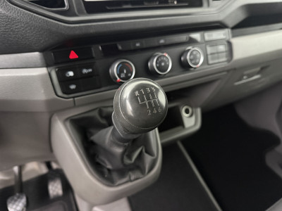 Volkswagen Crafter 2.0TDI 140PK L3H3 Comfortline Koelauto | Airco | cruise | 3-Zits foto 17