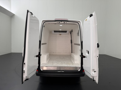 Volkswagen Crafter 2.0TDI 140PK L3H3 Comfortline Koelauto | Airco | cruise | 3-Zits foto 4