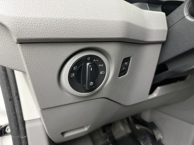 Volkswagen Crafter 2.0TDI 140PK L3H3 Comfortline Koelauto | Airco | cruise | 3-Zits foto 9