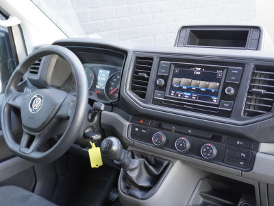 Volkswagen Crafter 2.0 TDI 140PK L3H3 EURO 6 - Airco - Trekhaak - Camera - €20.900,- Excl. 3