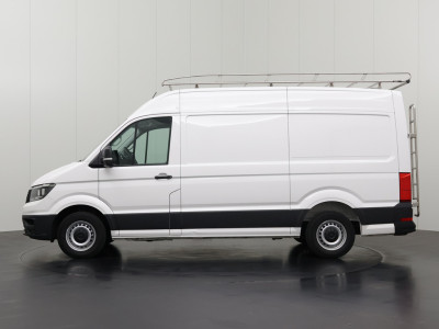Volkswagen Crafter 2.0TDI 140PK L3H3 Highline Imperiaal | Trekhaak | Navigatie | Camera | Airco | Cruise | 3-Zits foto 12