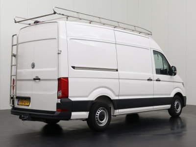 Volkswagen Crafter 2.0TDI 140PK L3H3 Highline Imperiaal | Trekhaak | Navigatie | Camera | Airco | Cruise | 3-Zits foto 2