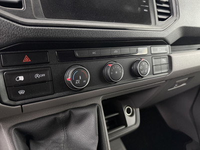 Volkswagen Crafter 2.0TDI 140PK L3H3 Highline | Navigatie | Camera | Multimedia | Airco | Betimmering foto 18
