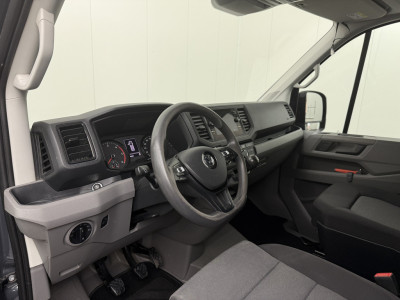 Volkswagen Crafter 2.0TDI 140PK L3H3 Highline | Navigatie | Camera | Multimedia | Airco | Betimmering foto 3