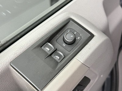 Volkswagen Crafter 2.0TDI 140PK L3H3 Highline | Navigatie | Camera | Multimedia | Airco | Betimmering foto 8