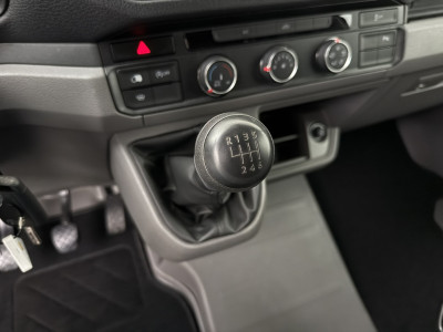 Volkswagen Crafter 2.0TDI 140PK L3H3 Highline | Navigatie | Camera | Multimedia | Airco | Cruise 17