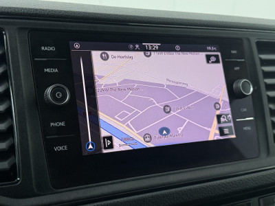 Volkswagen Crafter 2.0TDI 140PK L3H3 Highline | Navigatie | Camera | Multimedia | Airco | Cruise | Betimmering foto 19