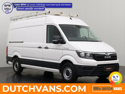 Volkswagen Crafter 2.0TDI 140PK L3H3 | Imperiaal | Trekhaak | Navigatie | Camera | 3-Zits | Airco | Cruise