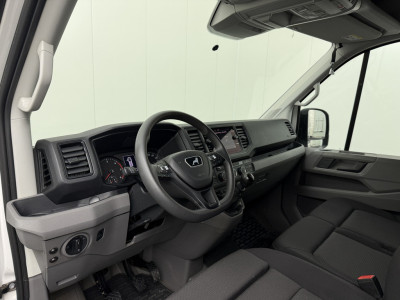 Volkswagen Crafter 2.0TDI 140PK L3H3 | Imperiaal | Trekhaak | Navigatie | Camera | 3-Zits | Airco | Cruise 3
