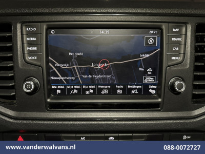 Volkswagen Crafter 2.0 TDI 140pk L3H3 L2H2 Euro6 Airco | Camera | Navigatie | Apple Carplay | Massagestoel Android Auto, Parkeersensoren, 3000kg trekvermogen foto 3