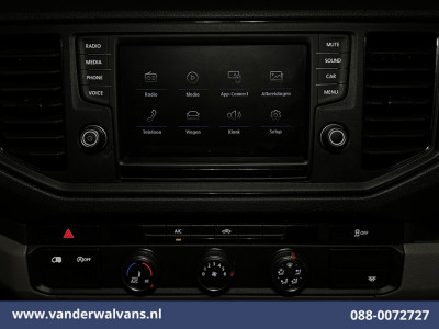 Volkswagen Crafter 2.0 TDI 140pk L3H3 (L2H2) Euro6 Airco | Massagestoel | Camera | Apple Carplay | Cruisecontrol Chauffeursstoel, Android Auto, 2800kg trekvermogen 14