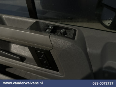 Volkswagen Crafter 2.0 TDI 140pk L3H3 (L2H2) Euro6 Airco | Massagestoel | Camera | Apple Carplay | Cruisecontrol Chauffeursstoel, Android Auto, 2800kg trekvermogen 17