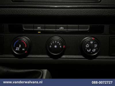 Volkswagen Crafter 2.0 TDI 140pk L3H3 (L2H2) Euro6 Airco | Massagestoel | Camera | Apple Carplay | Cruisecontrol Chauffeursstoel, Android Auto, 2800kg trekvermogen 9