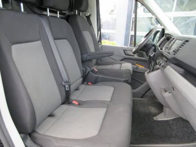 Volkswagen Crafter 2.0 TDI 140 pk L3H3 automaat airco navigatie camera foto 6