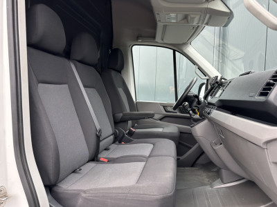 Volkswagen Crafter 2.0 TDI 141 PK E6 / L4H3 / INRICHTING / IMPERIAAL + TRAP / 3 TONS TREKHAAK / CAMERA / AIRCO 6