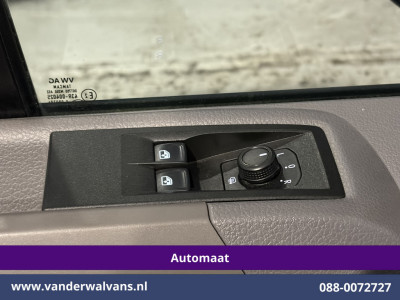 Volkswagen Crafter 2.0 TDI 141pk Automaat L3H3 L2H2 Euro6 Airco | Camera | Apple Carplay | 3000kg Trekhaak | Cruisecontrol Sidebars, Bijrijdersbank 19