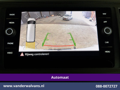 Volkswagen Crafter 2.0 TDI 141pk Automaat L3H3 L2H2 Euro6 Airco | Camera | Navigatie | Apple Carplay Android Auto, Parkeersensoren, Bijrijdersbank foto 3
