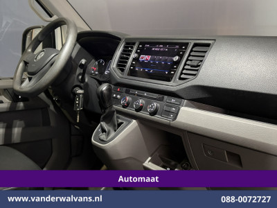 Volkswagen Crafter 2.0 TDI 141pk Automaat L3H3 L2H2 Euro6 Airco | Camera | Navigatie | Apple Carplay Android Auto, Parkeersensoren, Bijrijdersbank, 3000kg trekvermogen foto 14