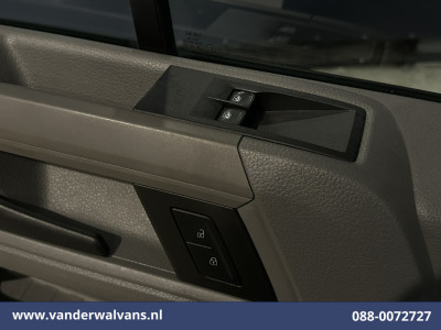 Volkswagen Crafter 2.0 TDI 141pk L3H2 L2H1 Euro6 Airco | Camera | Apple Carplay | Android Auto Parkeersensoren, Bijrijdersbank foto 15