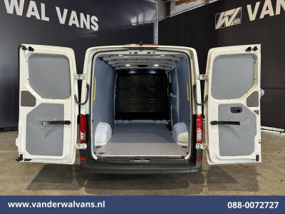 Volkswagen Crafter 2.0 TDI 141pk L3H2 L2H1 Euro6 Airco | Camera | Apple Carplay | Android Auto Parkeersensoren, Bijrijdersbank, 3000kg trekvermogen foto 10