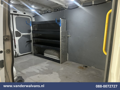 Volkswagen Crafter 2.0 TDI 141pk L3H2 L2H1 Euro6 Airco | Camera | Apple Carplay | Android Auto Parkeersensoren, Bijrijdersbank, 3000kg trekvermogen foto 11