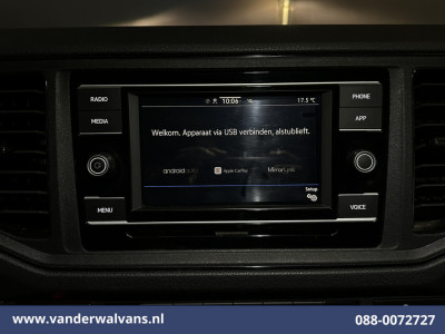 Volkswagen Crafter 2.0 TDI 141pk L3H2 L2H1 Euro6 Airco | Camera | Apple Carplay | Android Auto Parkeersensoren, Bijrijdersbank, 3000kg trekvermogen foto 3