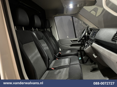 Volkswagen Crafter 2.0 TDI 141pk L3H2 L2H1 Euro6 Airco | Camera | Apple Carplay | Android Auto Stoelverwarming, 270 Graden Achterdeuren, Parkeersensoren, Bijrijdersbank foto 7