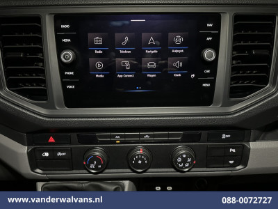 Volkswagen Crafter 2.0 TDI 141pk L3H2 L2H1 Euro6 Airco | Navigatie | Apple Carplay | Cruisecontrol | 3000kg Trekhaak Android Auto, Parkeersensoren, Bijrijdersbank foto 13