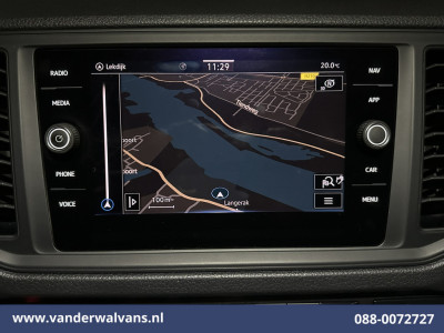 Volkswagen Crafter 2.0 TDI 141pk L3H2 L2H1 Euro6 Airco | Navigatie | Apple Carplay | Cruisecontrol | 3000kg Trekhaak Android Auto, Parkeersensoren, Bijrijdersbank foto 16
