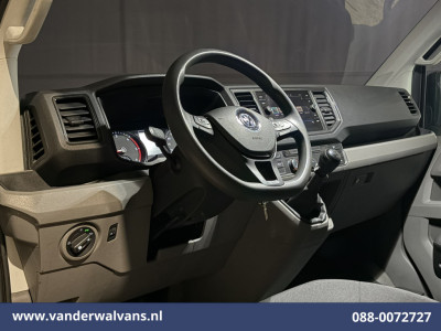 Volkswagen Crafter 2.0 TDI 141pk L3H3 L2H2 Euro6 Airco | Camera | Android Auto | Cruisecontrol 3000kg trekvermogen 15