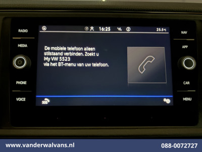 Volkswagen Crafter 2.0 TDI 141pk L3H3 L2H2 Euro6 Airco | Camera | Android Auto | Cruisecontrol 3000kg trekvermogen 18