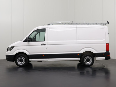 Volkswagen Crafter 2.0TDI 177PK Automaat L3H2 4x4 | 4-Motion | Imperiaal | Trekhaak | Navigatie | Camera | Airco | Cruise | 3-Zits foto 12