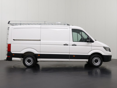 Volkswagen Crafter 2.0TDI 177PK Automaat L3H2 4x4 | 4-Motion | Imperiaal | Trekhaak | Navigatie | Camera | Airco | Cruise | 3-Zits foto 13