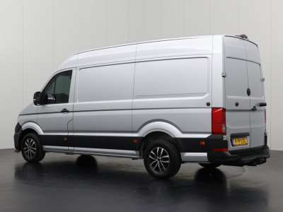 Volkswagen Crafter 2.0TDI 177PK Automaat L3H3 | Exclusive | Led | Navigatie | Camera | Multimedia | Airco | Cruise foto 6