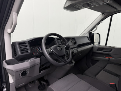 Volkswagen Crafter 2.0TDI 177PK Automaat L3H3 | Led | Exclusive | Navigatie | Camera | 3-Zits | Airco | Cruise | Trekhaak 3