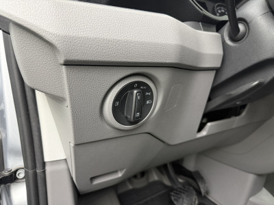 Volkswagen Crafter 2.0TDI 177PK Automaat L3H3 | Led | Standkachel | Navigatie | Camera | Airco | Cruise | 3-Zits foto 9