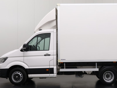 Volkswagen Crafter 2.0TDI 177PK BE Bakwagen+Laadklep | 4.55 Laadlengte | Navigatie | Multimedia | Airco | Cruise | Dakspoiler foto 12