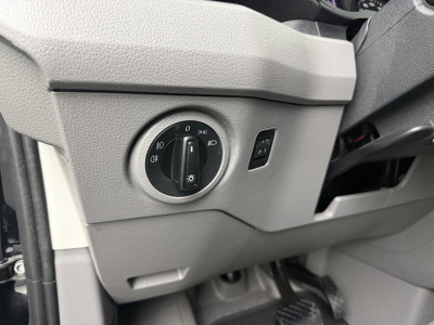 Volkswagen Crafter 2.0TDI 177PK DSG Automaat L4H3 Maxi | Multimedia | Airco | Cruise | Camera | Betimmering foto 14