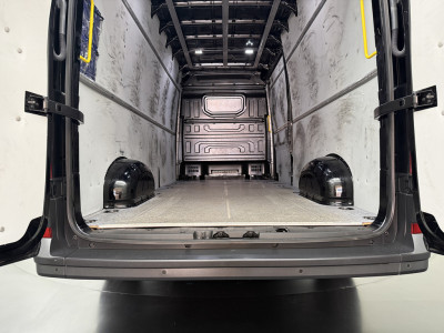Volkswagen Crafter 2.0TDI 177PK DSG Automaat L4H3 Maxi | Multimedia | Airco | Cruise | Camera | Betimmering foto 5