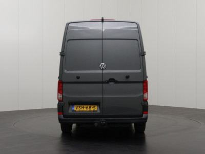 Volkswagen Crafter 2.0TDI 177PK L3H3 Highline | Leder | 3000Kg Trekhaak | Navigatie | Camera | Airco | Cruise | Betimmering 11