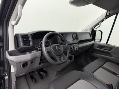 Volkswagen Crafter 2.0TDI 177PK L3H3 Highline | Leder | 3000Kg Trekhaak | Navigatie | Camera | Airco | Cruise | Betimmering 3