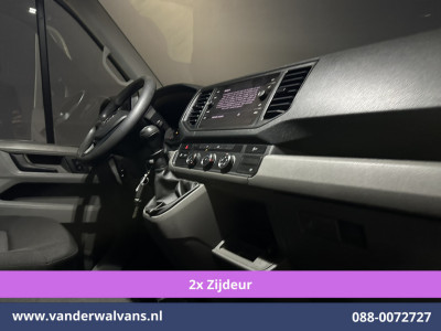 Volkswagen Crafter 2.0 TDI 177pk L3H3 L2H2 Euro6 Airco | 2x Zijdeur | Camera | Navigatie | Apple Carplay Android Auto, Bijrijdersbank foto 13
