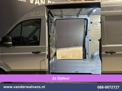 Volkswagen Crafter 2.0 TDI 177pk L3H3 L2H2 Euro6 Airco | 2x Zijdeur | Camera | Navigatie | Apple Carplay Android Auto, Bijrijdersbank foto 2