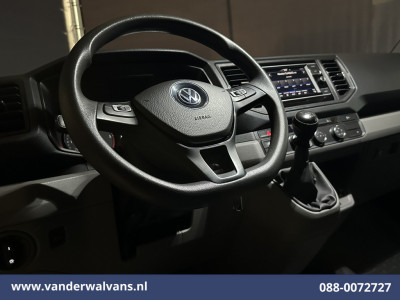 Volkswagen Crafter 2.0 TDI 177pk L3H3 L2H2 Euro6 Airco | Camera | Apple Carplay | Stoelverwarming Android Auto, Bijrijdersbank foto 13
